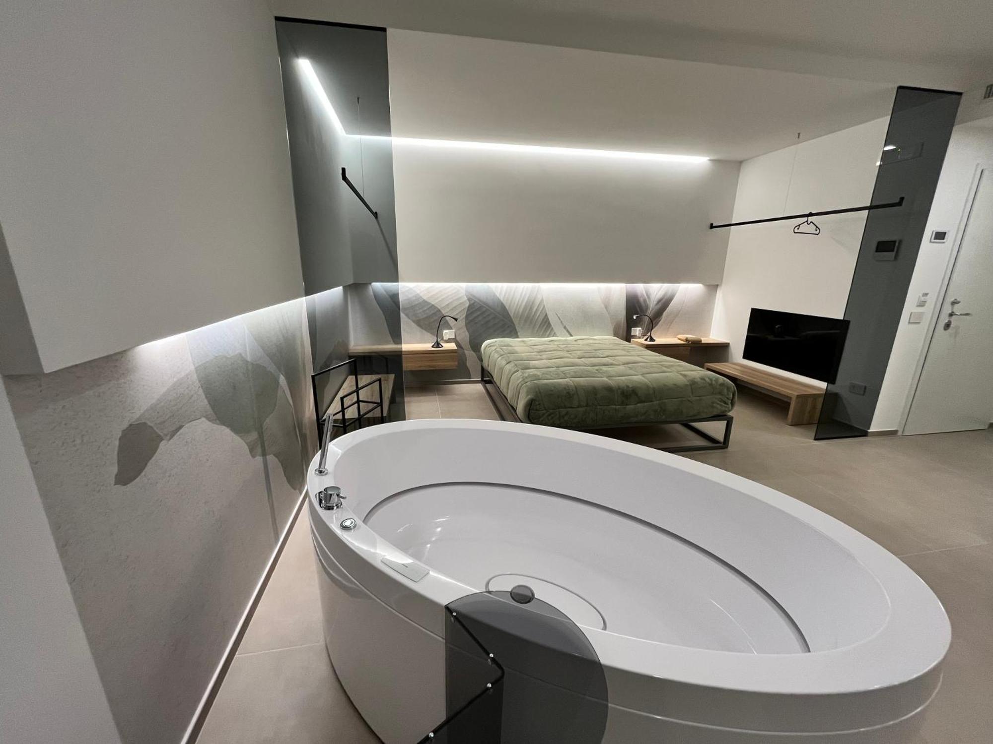 Seacity Suite & Stay Monopoli Exterior photo
